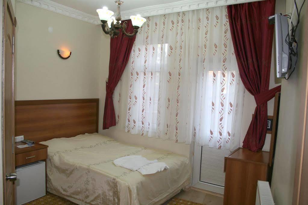 Nil Hotel Konya Esterno foto